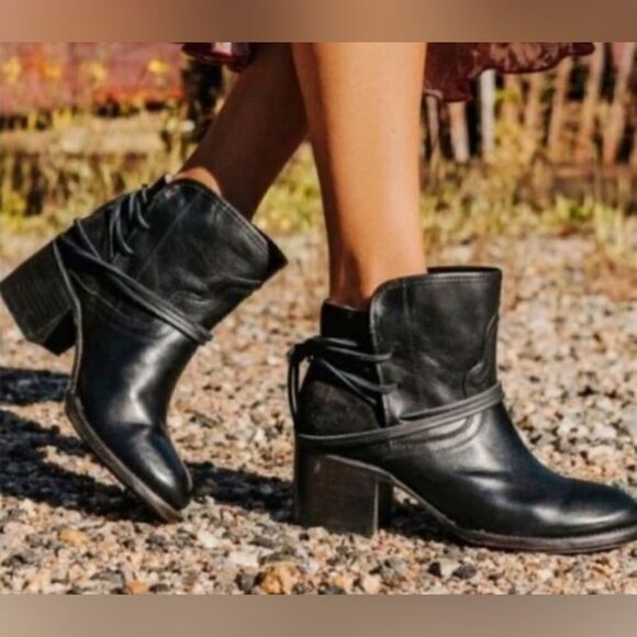 Freebird Casey black leather Ankle Boots. 11. NWT - Picture 1 of 15